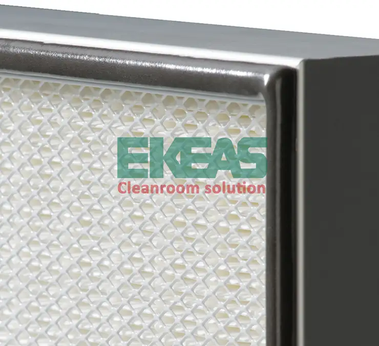 Applications of HEPA filters in a cleanroom