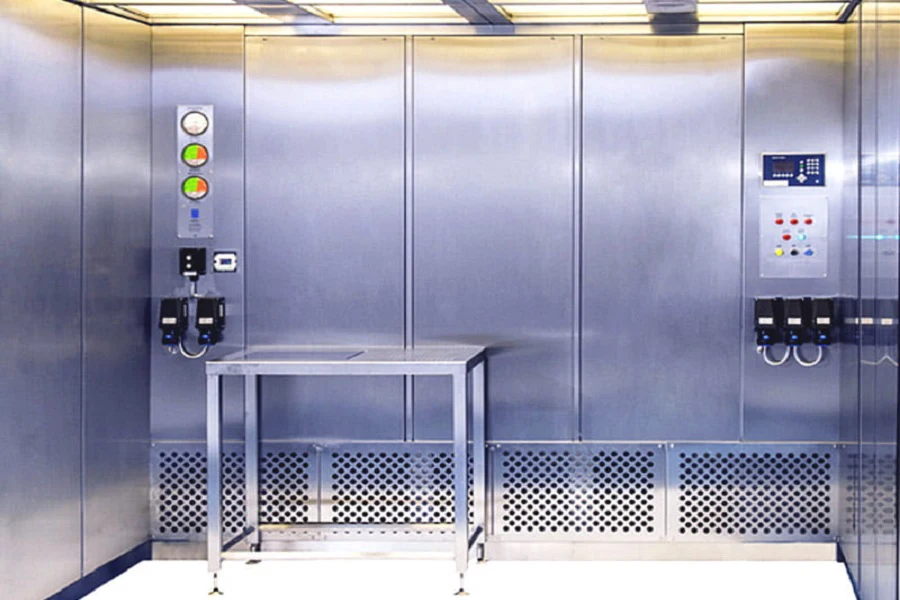 What features should be considered in the design and production of weighing booths?